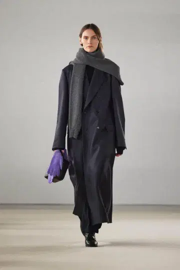 AURALEE LIGHT MELTON CHESTERFIELD COAT