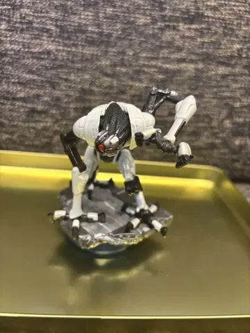 [ amiibo ] E.M.M.I.
