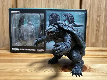 가메라 2023 S.H.MonsterArts 개봉품