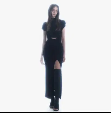 THEREDTHREAD S shoulder harness dress
