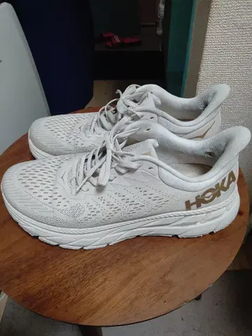 HOKA CLIFTON 7 BEIGE 27.5