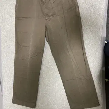 브라운 슬랙스