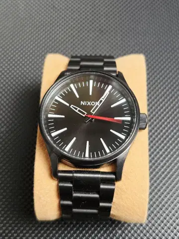 [ TM098 ] NIXON 블랙 아날로그 남성용 손목시계