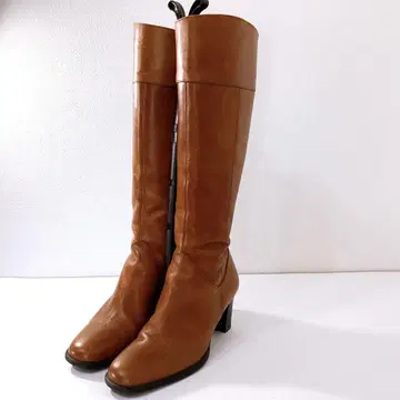 새상품급 잉그 롱 부츠 사이드 지퍼 카멜 23cm 청키힐
