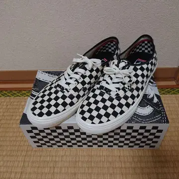 VANS skate 오센틱 체커보드 29cm