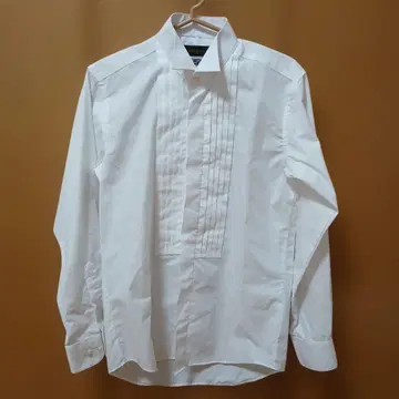 CHRISTIAN ORANI 윙카라 셔츠