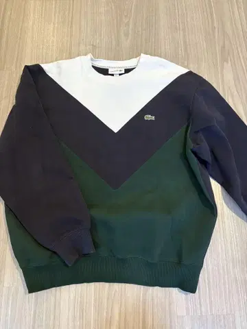 LACOSTE 맨투맨