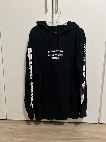 RAD BY BM 15주년 후드티  the GazettE