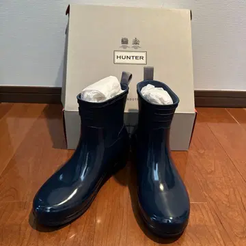 HUNTER 네이비 레인부츠