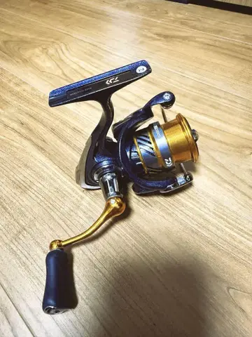 다이와 REVROS LT2000S