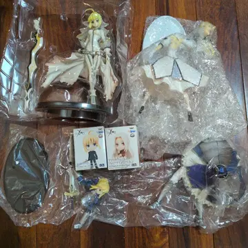 SQ 피규어 세이버 Fate/Zero ver. 외 묶음 판매