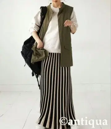 새상품급! antiqua 스트라이프 니트 스커트