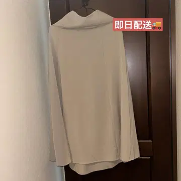 베이지 레이스업 케이프