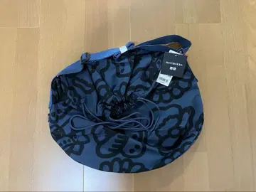 유니클로 마리메꼬 드로우 스트링 백 (Navy)