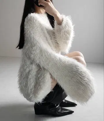 플러피 샤기 볼륨 니트 미니 원피스 가을/겨울