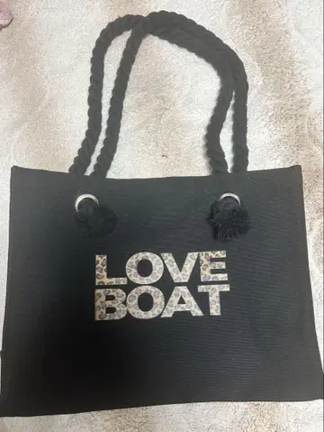 LOVE BOAT 토트백 블랙
