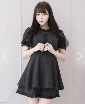 도트 튤 뷔스티에풍 셋업