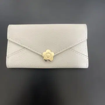 마리콴트 키케이스 화이트