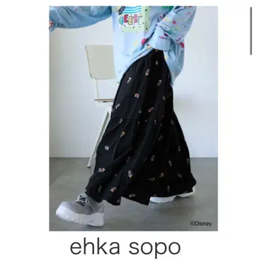 ehka sopo x Disney 미키&프렌즈 올 패턴 캉캉 스커트 블랙