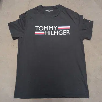 TOMMY HILFIGER 블랙 T셔츠 M