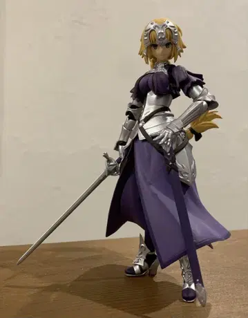 개봉품 figma 잔느 상자 없음