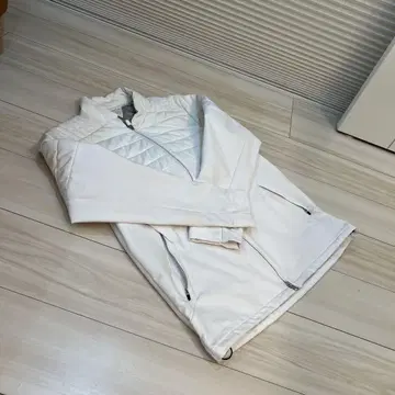 플레이 다운 슈퍼 스트레치 화이트 사이즈 L 테일러메이드
