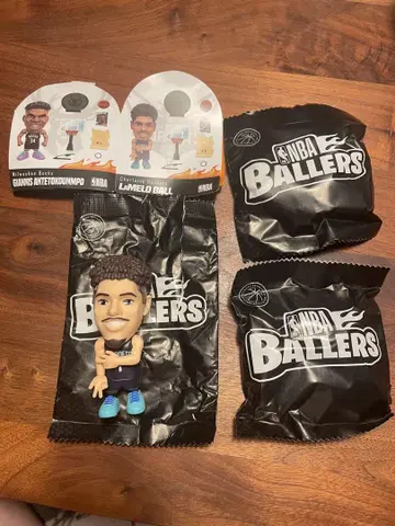 NBA BALLERS 시리즈 NBA BALLERS 라멜로 볼