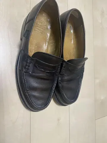 블랙 가죽 로퍼