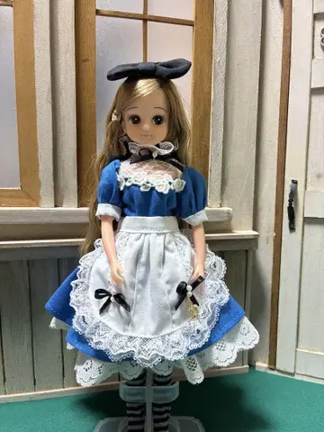 앨리스풍 인형 아웃핏 리카짱