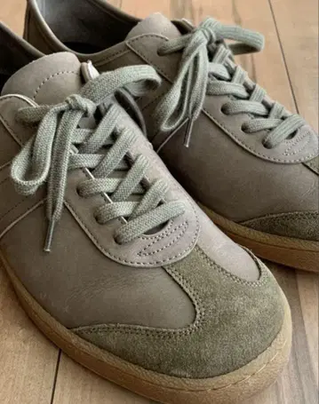 MARGARET HOWELL 마가렛호웰 MHL. 스니커즈