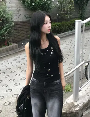 emmy 반지 홀 탱크탑 블랙 블랙