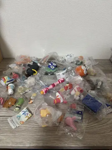 가챠가챠 묶음 판매 포켓몬 키링 산리오 디즈니 F
