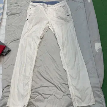 MASTER BUNNY EDITION 골프 팬츠 사이즈 5 화이트