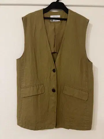 B.C STOCK 올리브색 슬리브리스 베스트