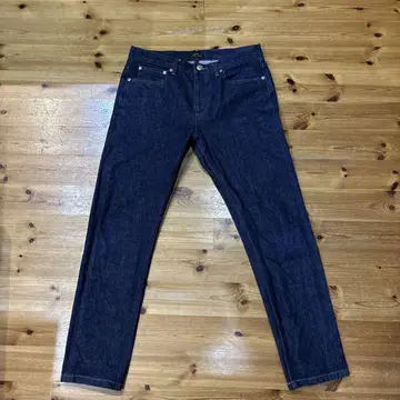 A.P.C. 프티 뉴 스탠다드 31 사이즈