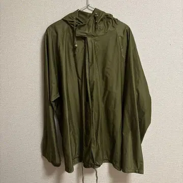 GORE-TEX 카키 마운틴 파카