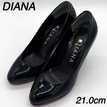 다이아나 21cm 에나멜 라운드토 핑힐 레드 밑창 블랙