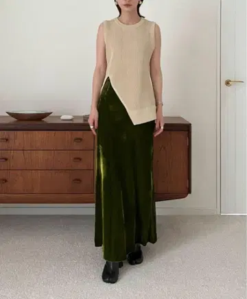 CLANE 클라네 FLOW VELVET SKIRT 그린 사이즈 1