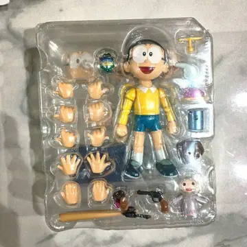반다이 S.H.Figuarts 도라에몽 노비타 가동식