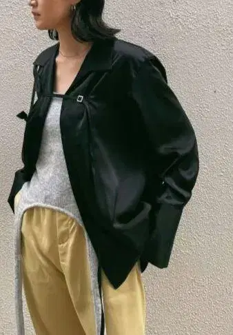 [ M_ ] 엠언더바 마우지 새틴 셔츠 블랙 2