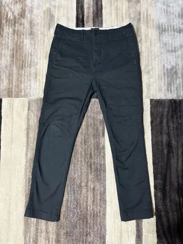 [ 새상품급 ] beams 치노 팬츠 블랙 M 사이즈