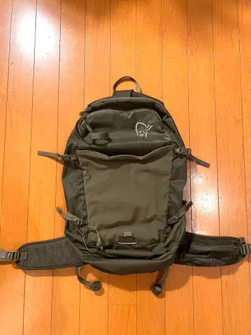 할인! norrona 노로나 20L 올리브 그린 백팩