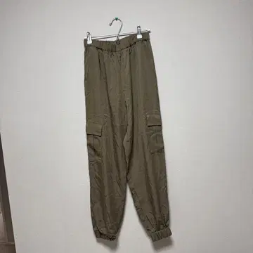 카고 팬츠 카키색 허리밴딩
