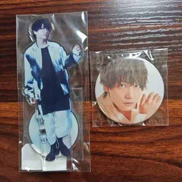 치바 쇼야 아크릴 스탠드 & 배지 세트