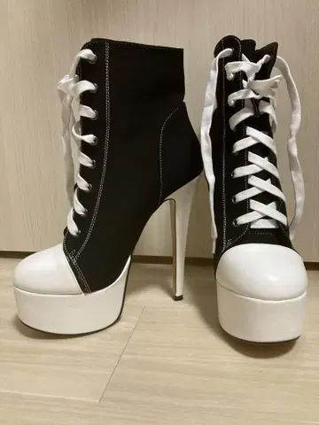 통굽 앵클부츠 24cm
