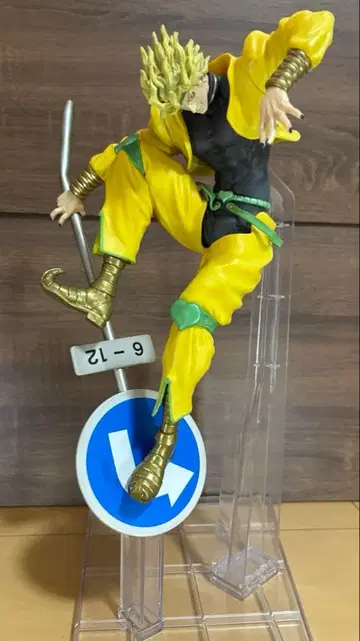 죠죠의 기묘한 모험 제일복권 C상 DIO 상자 없음
