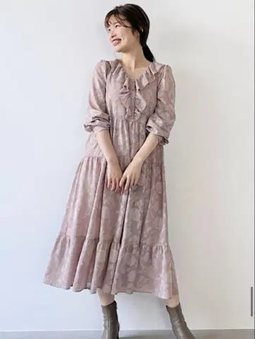 미사용 새상품 택 포함 원피스 핑크 프릴 스트랩