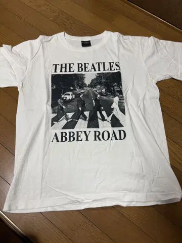 THE BEATLES ABBEY ROAD 티셔츠 L 사이즈