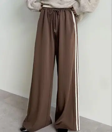 완판 컬러 리디 사이드 라인 루즈 와이드 팬츠