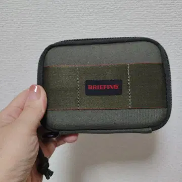 BRIEFING 브리핑 라운드 지퍼 지갑 카키